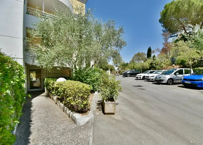 Bella Vista Avec Parking Le Cannet